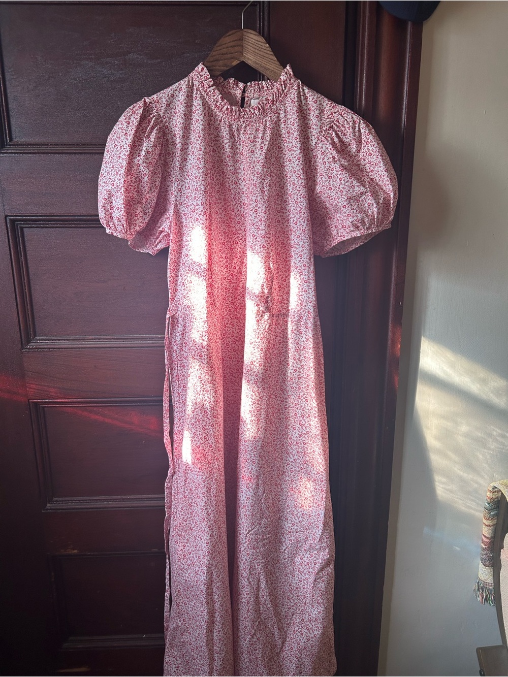 Doen Dia Puff Sleeve Midi Dress in Red Cottage Ivy Floral Size Small Cottagecore - Picture 3 of 15